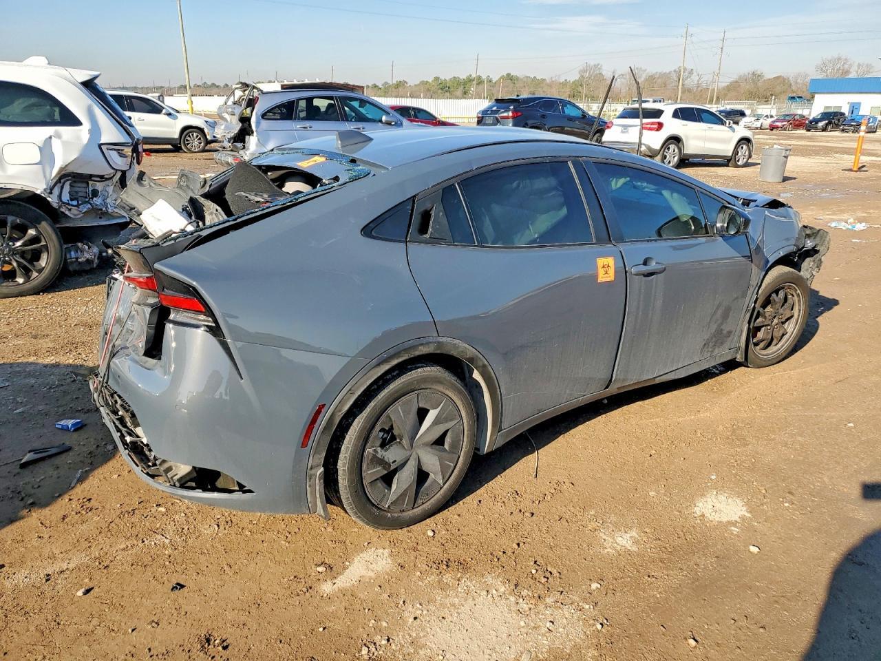 2025 Toyota Prius le