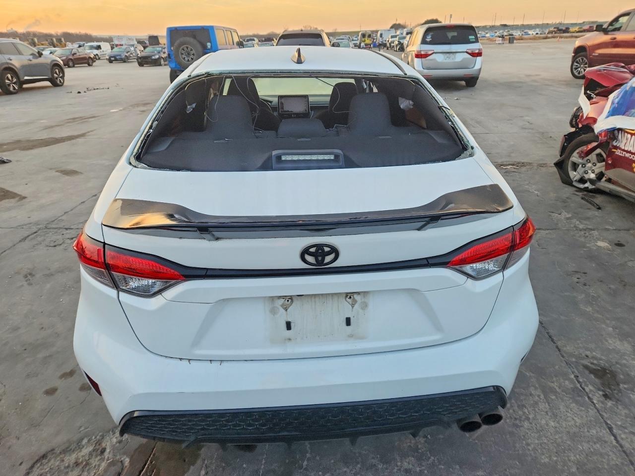 2020 Toyota Corolla se Nightshade Edition