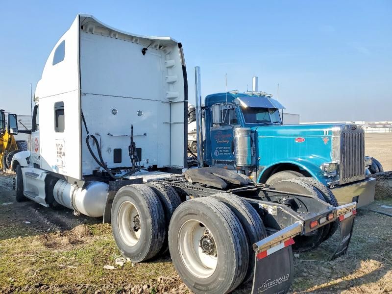 2023 Peterbilt 579 Semi Truck