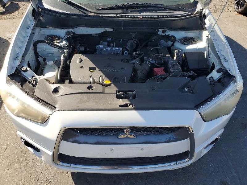 2011 Mitsubishi Outlander Sport se