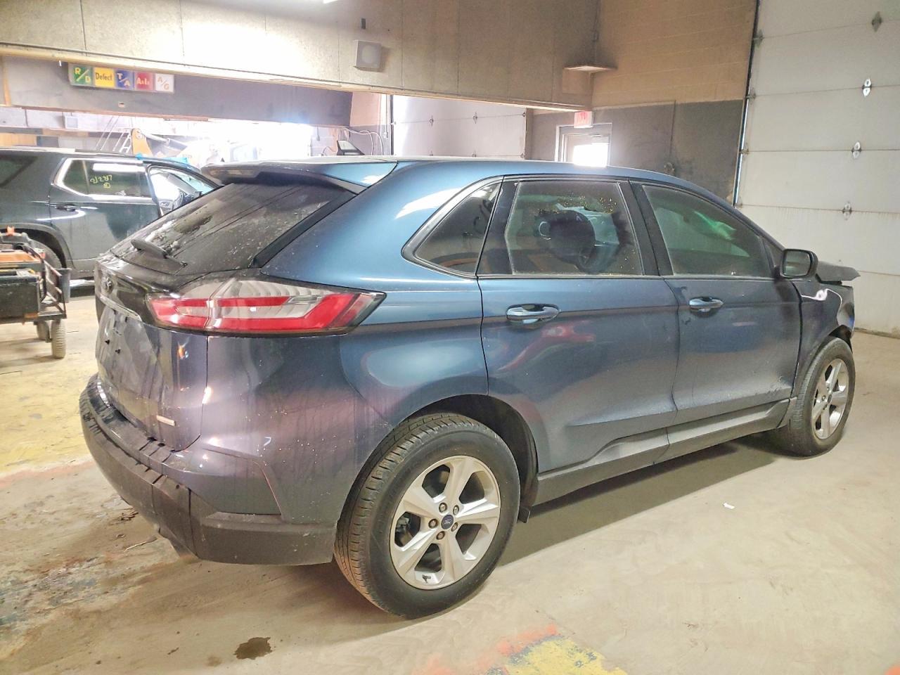 2019 Ford Edge se