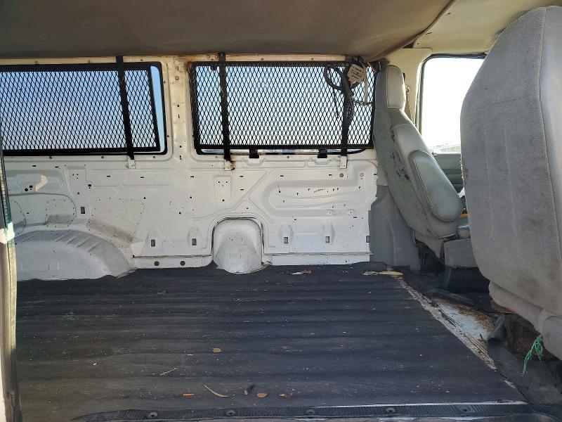 2009 Ford E250 Delivery Van