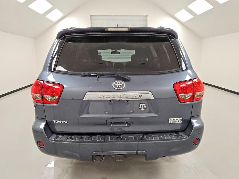 2010 Toyota Sequoia Platinum