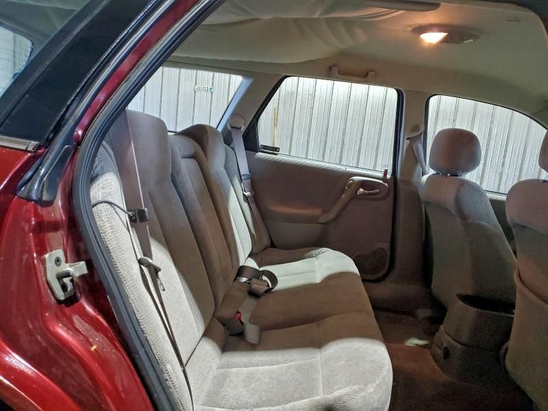 2001 Saturn Lw200