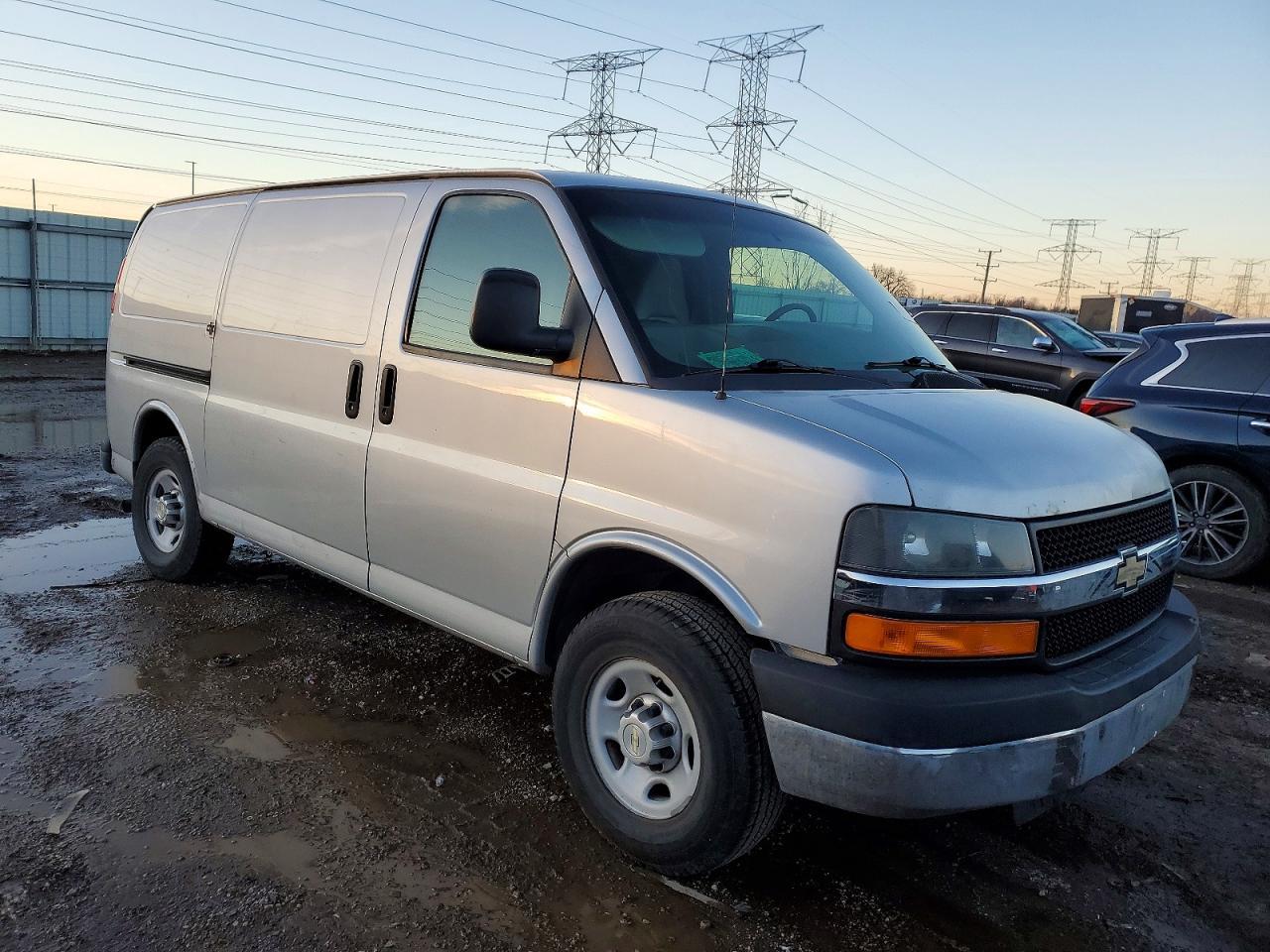 2013 Chevrolet Express G2500