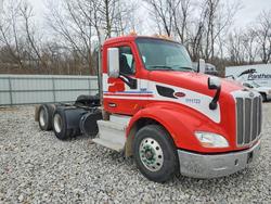 Salvage trucks for sale at Barberton, OH auction: 2016 Peterbilt Tractor 2016 Peterbilt 579 Semi Truck
