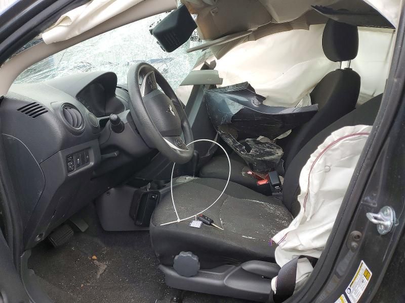 2024 Mitsubishi Mirage es