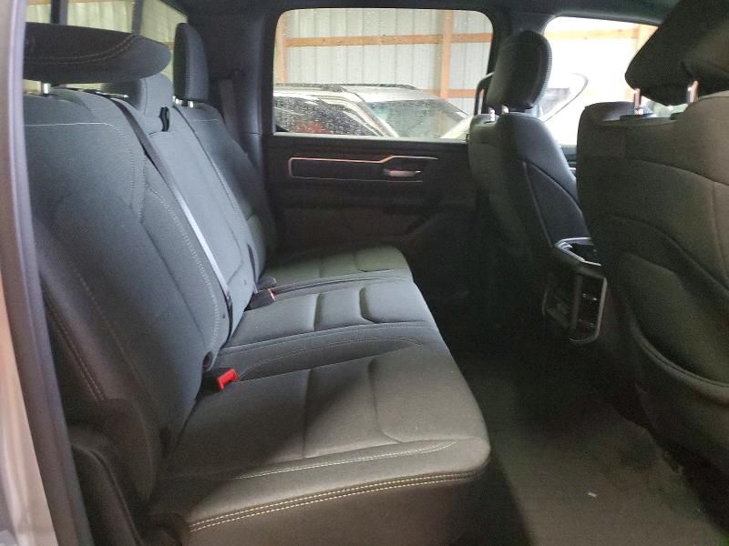 2021 Dodge Ram 1500 big Horn/lone Star