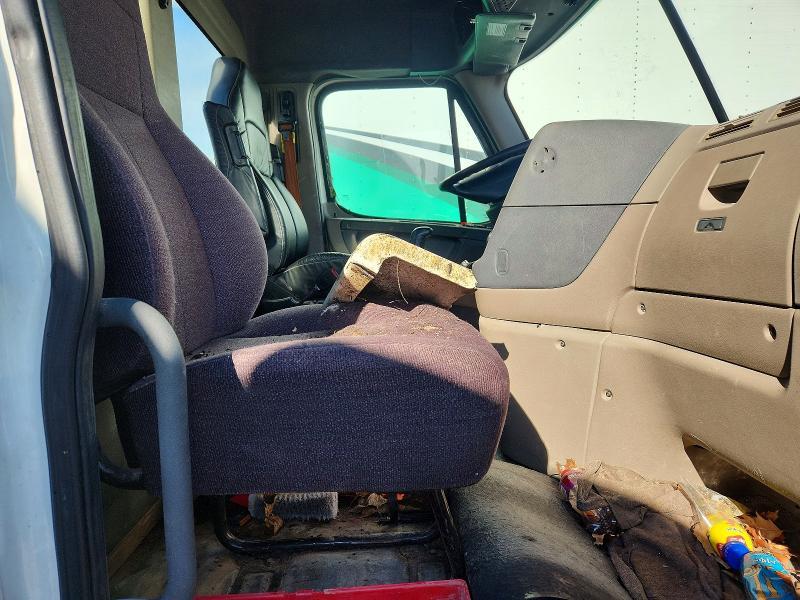 2015 Freigliner Cascadia 113