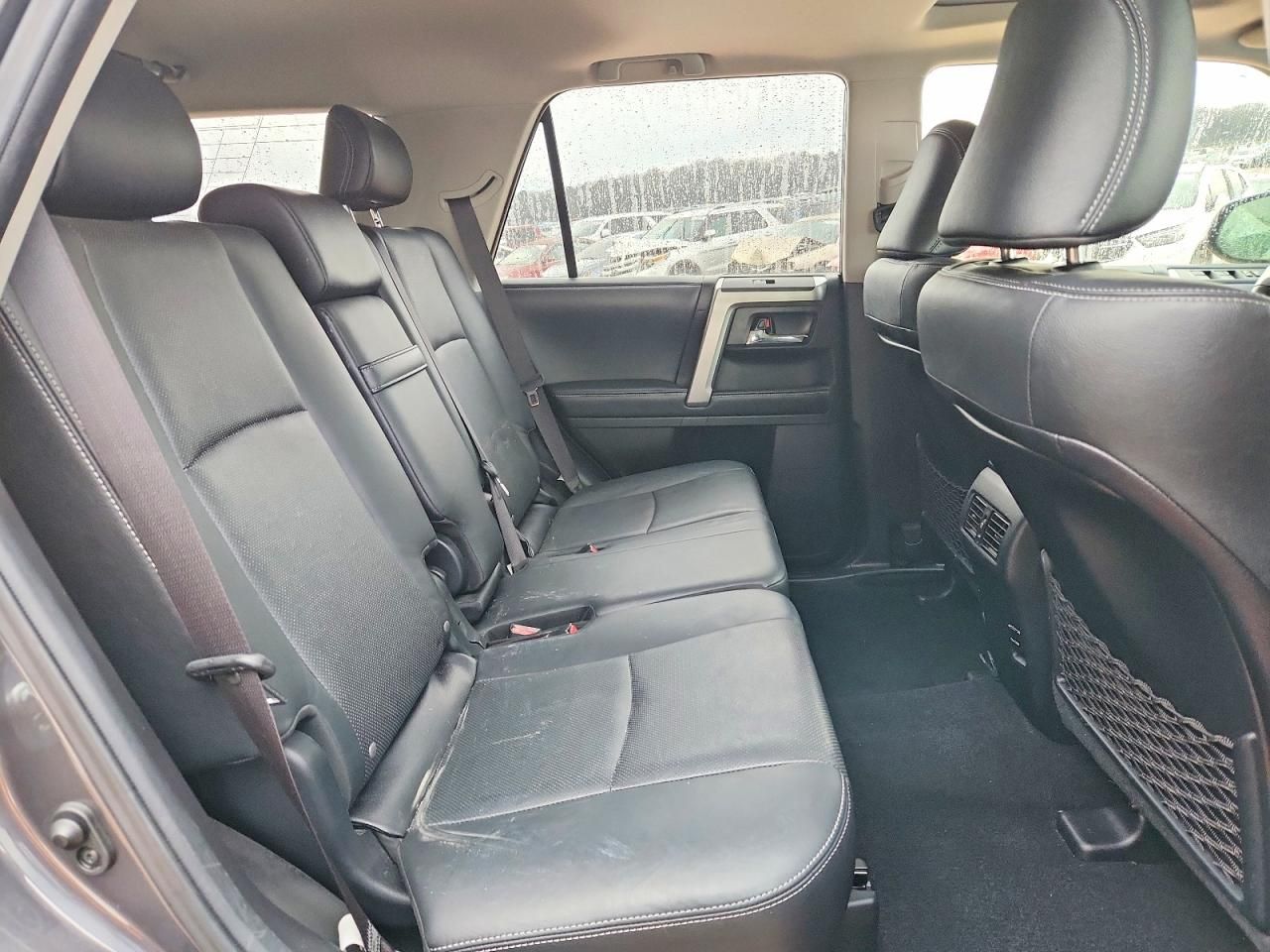 2018 Toyota 4runner SR5