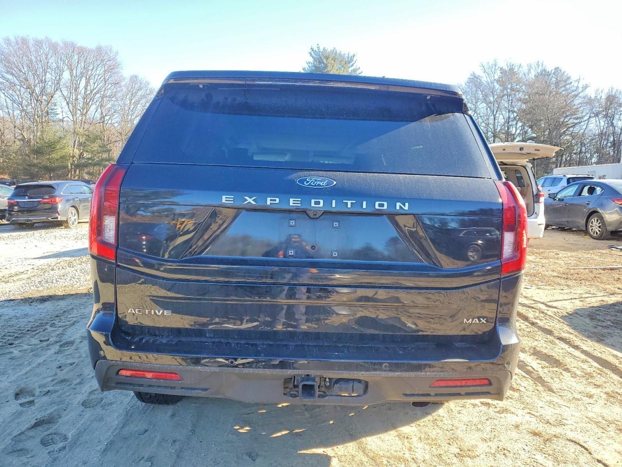 2025 Ford Expedition max Active
