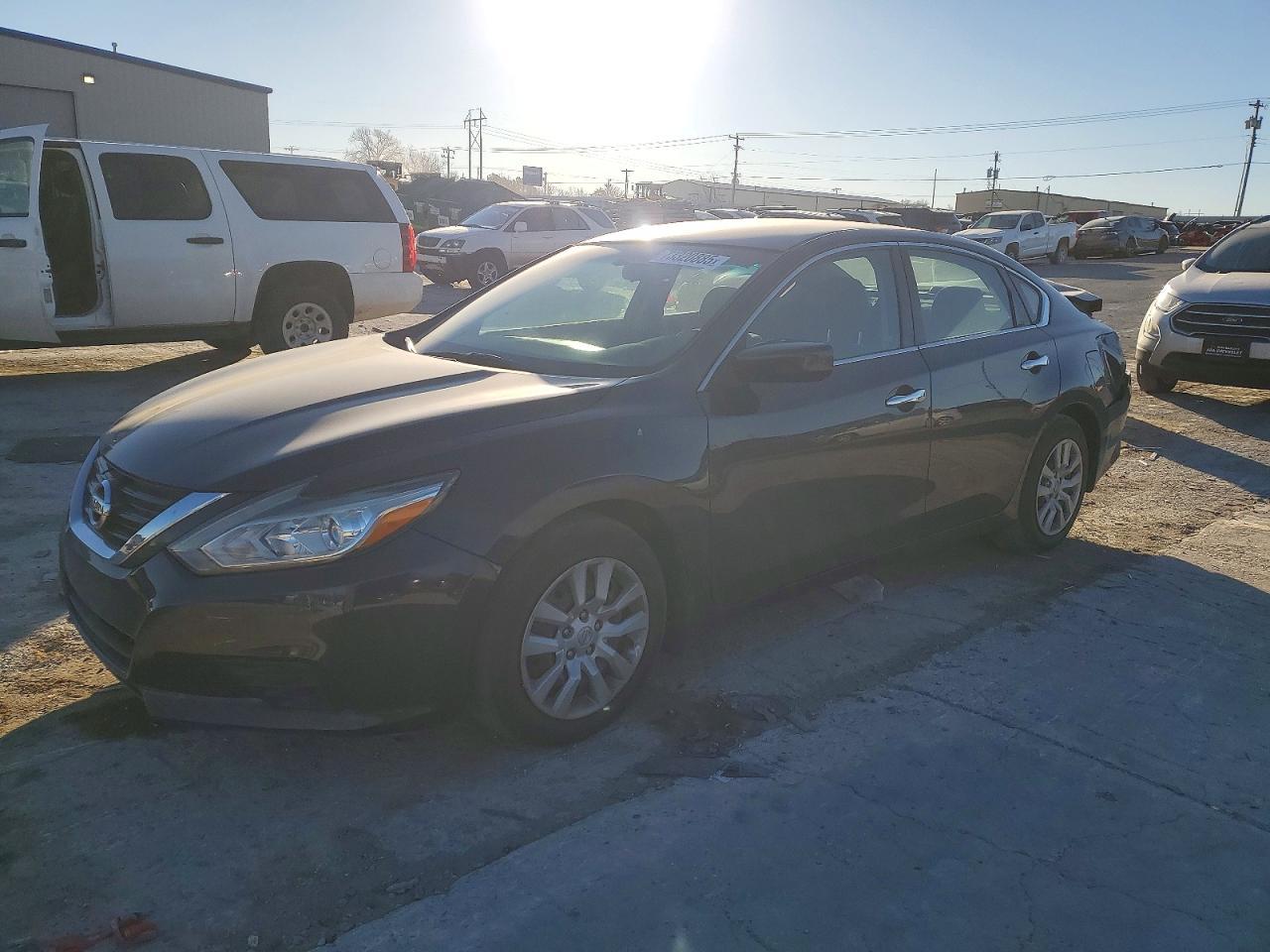 2017 Niss Altima 2.5 s