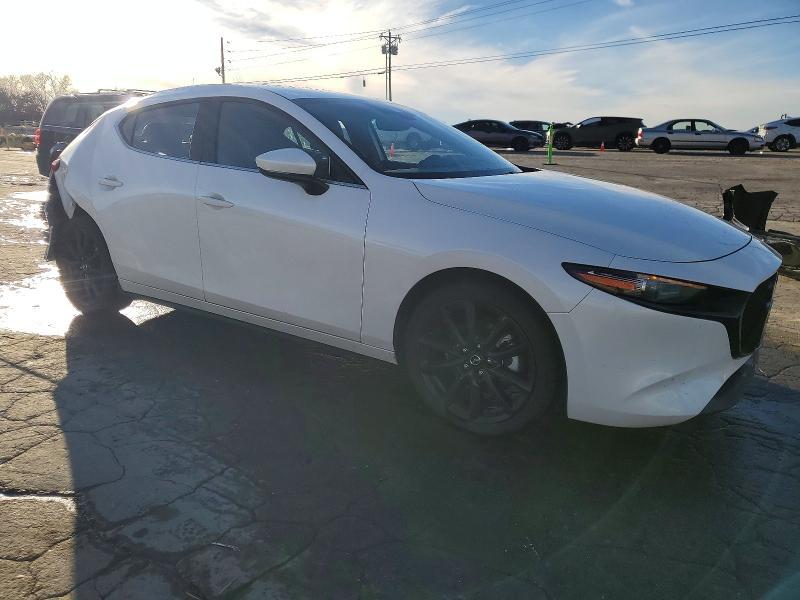 2023 Mazda 3 Premium