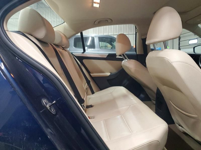 2012 Volkswagen Jetta sel