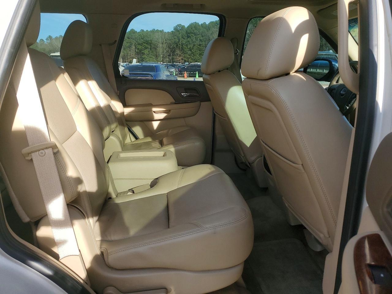 2011 GMC Yukon slt