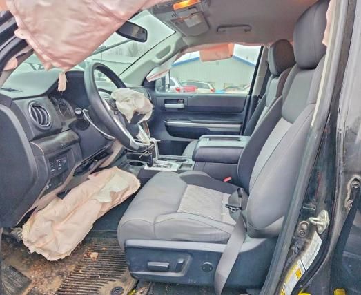 2014 Toyota Tundra Double cab sr