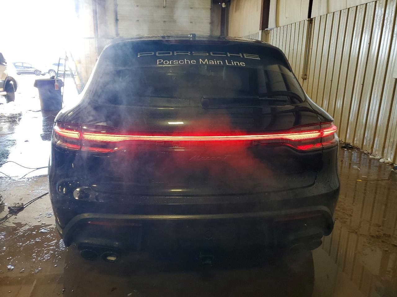 2025 Porsche Macan Base