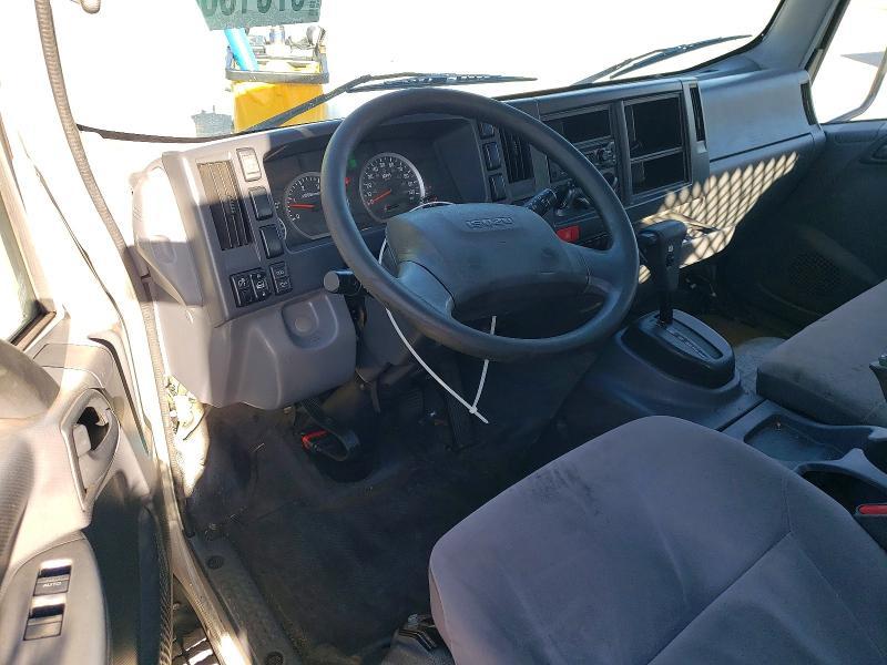 2019 Isuzu NRR