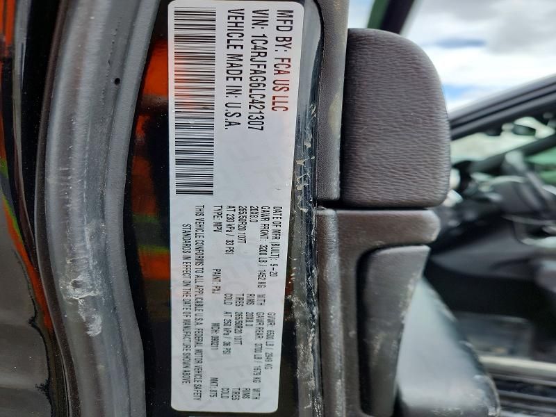 2020 Jeep Grand Cherokee Laredo