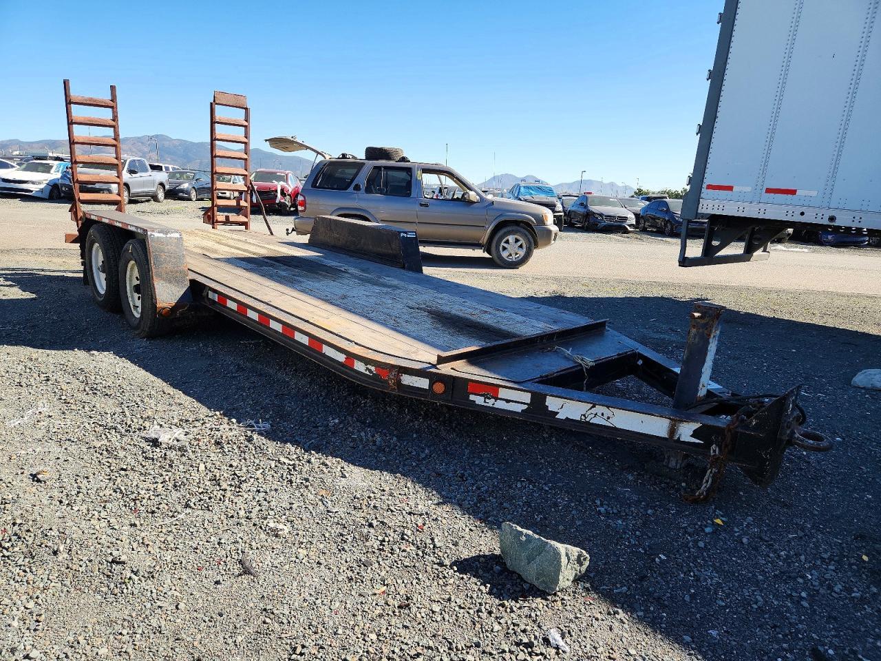 2013 Tzmp 2013 Towmaster TC-12D Equipment Trailer