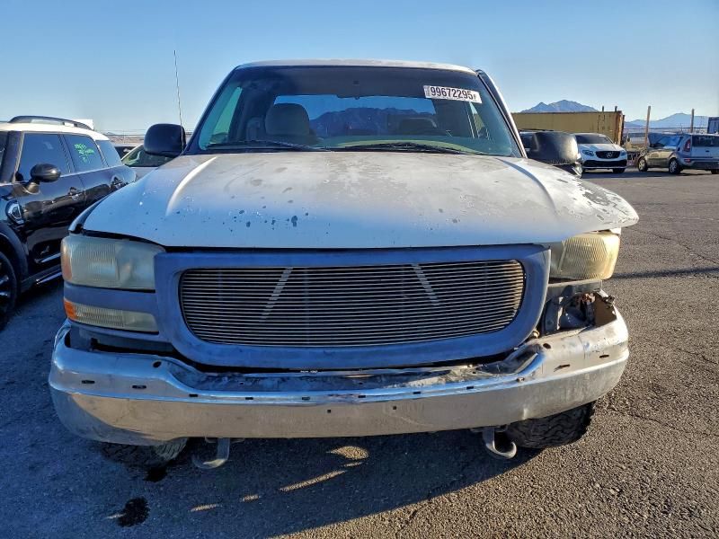 2001 GMC New Sierra C1500