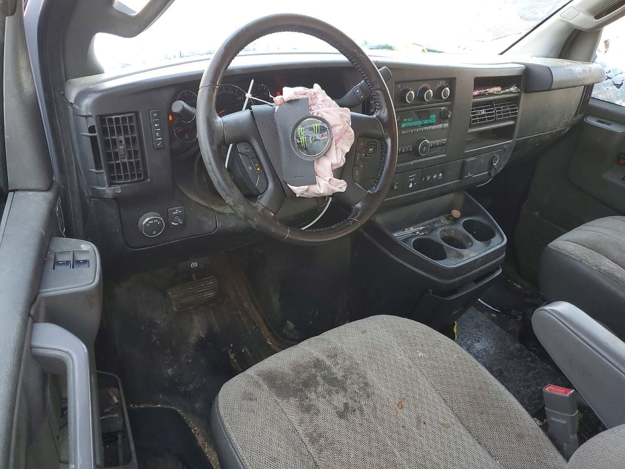 2021 GMC Savana Delivery Truck