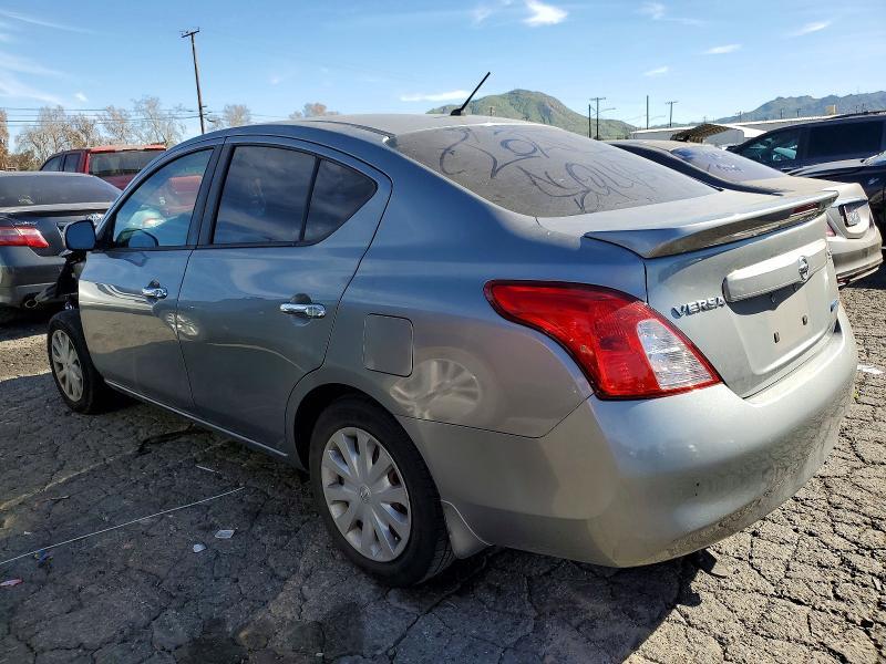 2013 Nissan Versa s