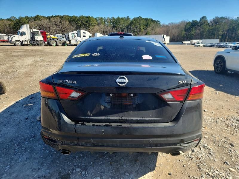 2024 Nissan Altima sv