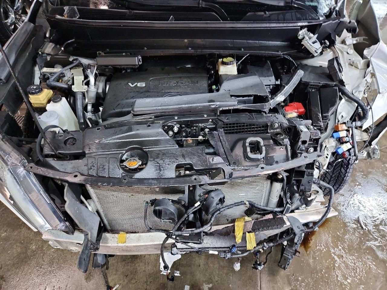 2017 Nissan Pathfinder sl