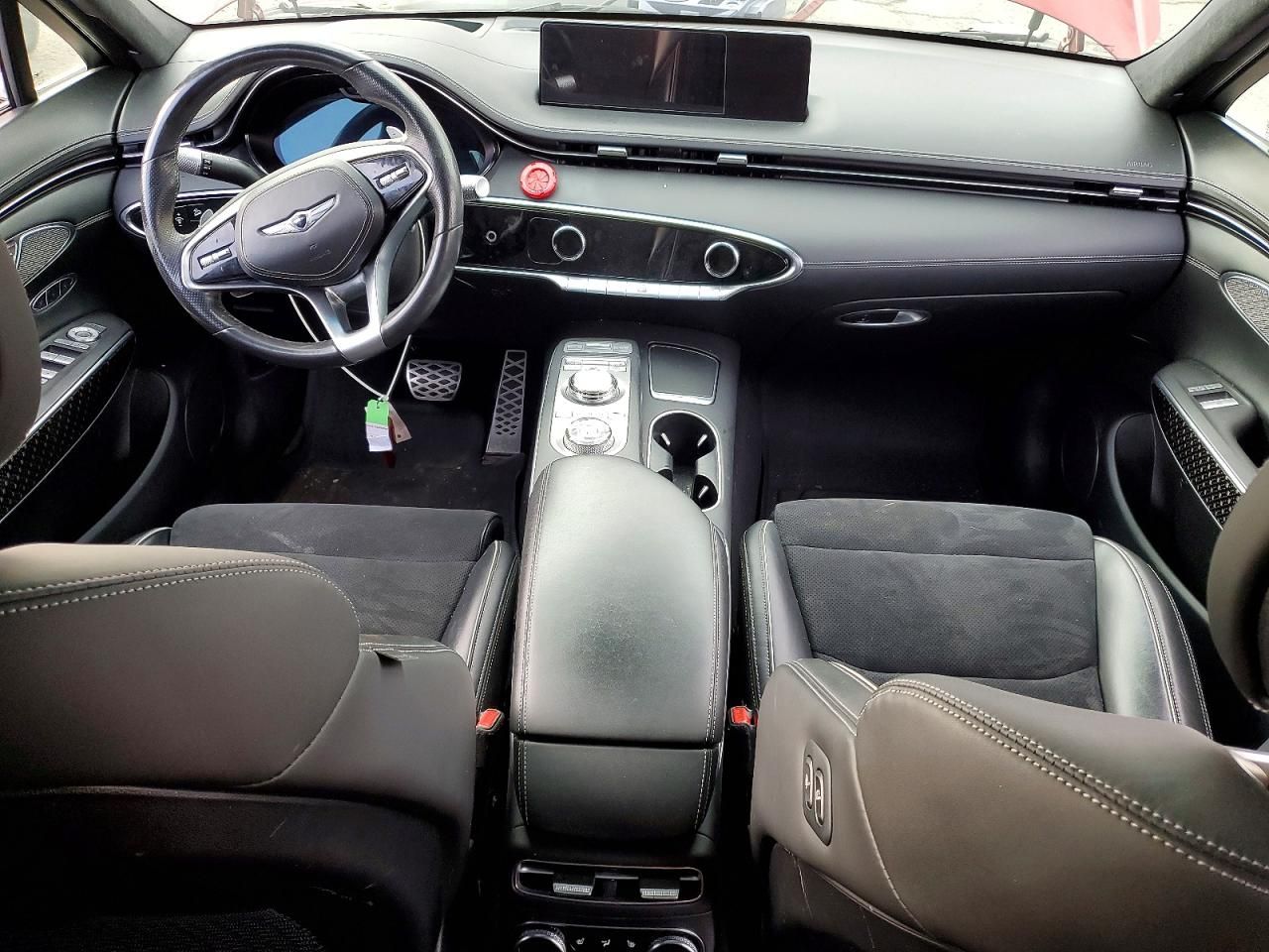 2022 Genesis Gv70 Base