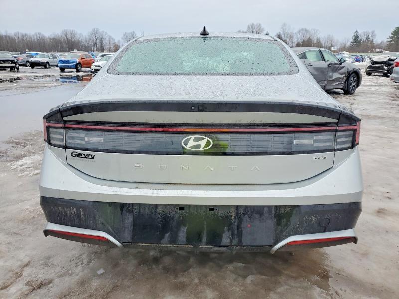 2024 Hyundai Sonata Hybrid