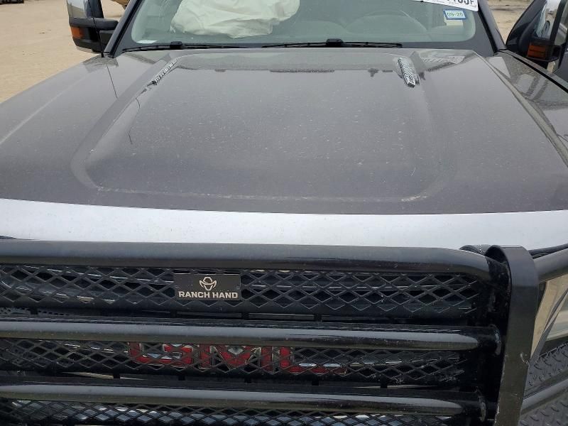 2016 GMC Sierra K2500 slt