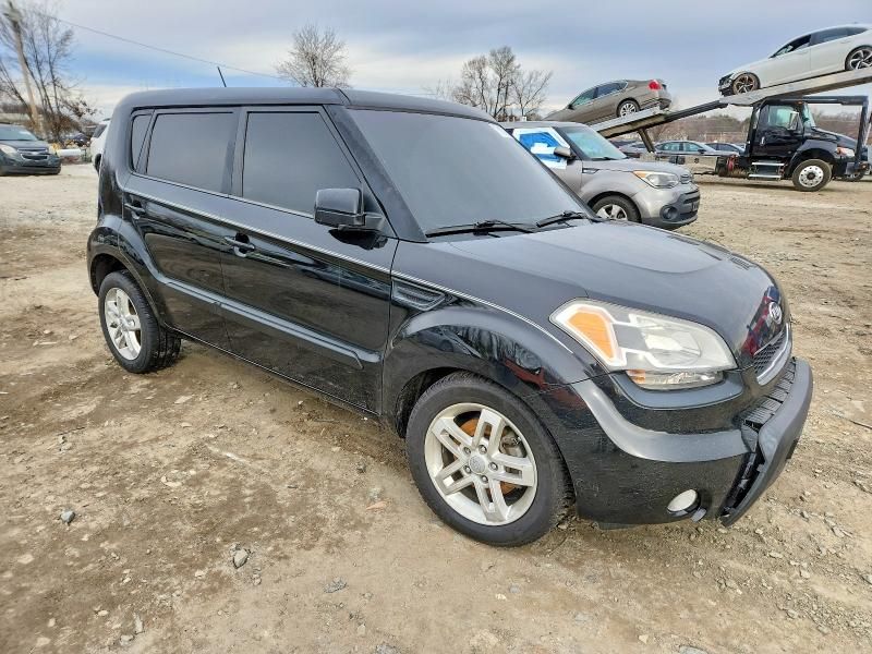 2011 KIA Soul +
