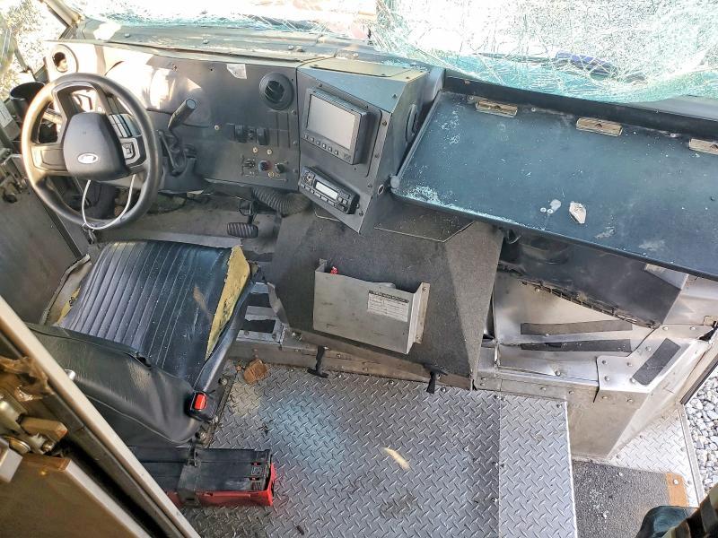 2021 Ford Econoline E450 Super Duty Commercial Stripped Chas
