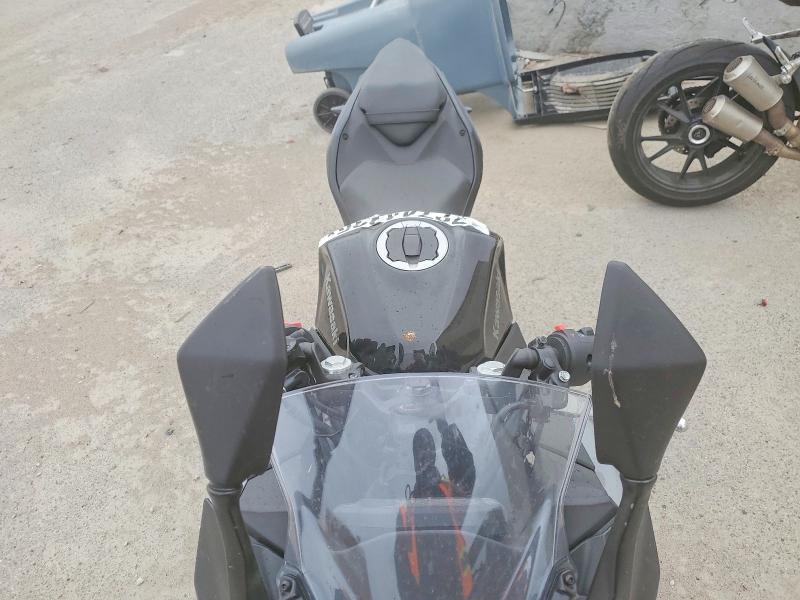2025 Kawasaki EX500