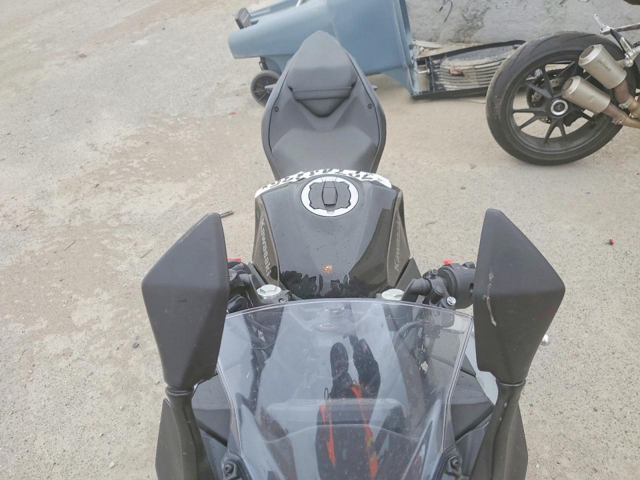 2025 Kawasaki EX500