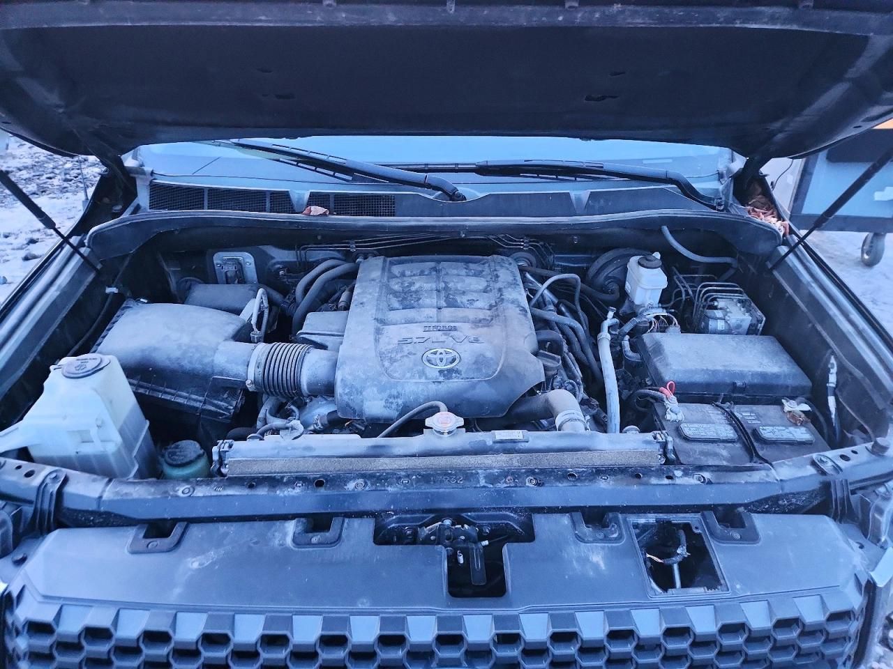 2018 Toyota Tundra Double cab sr