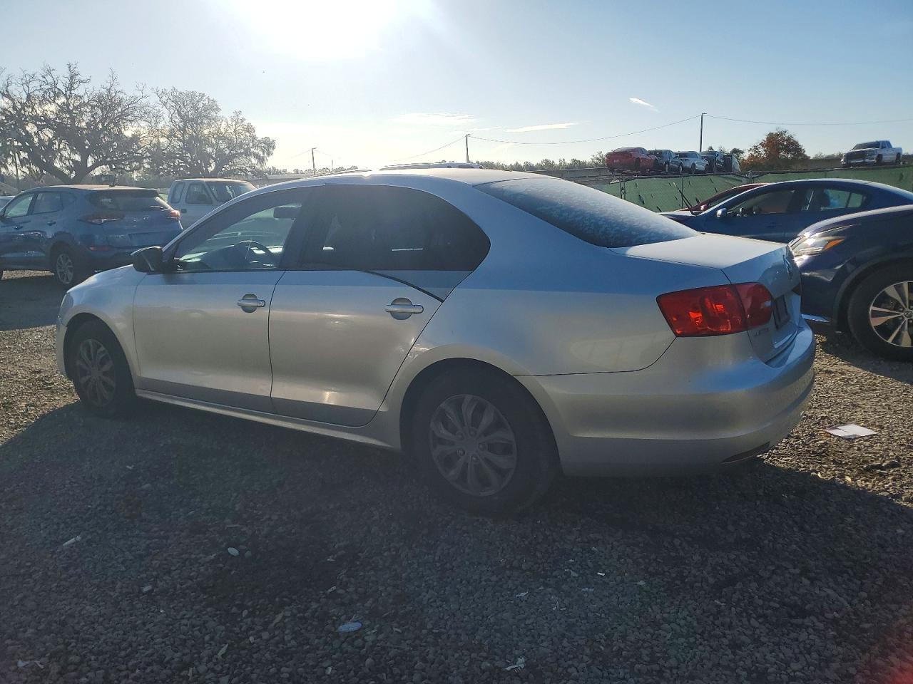 2013 Volkswagen Jetta Base