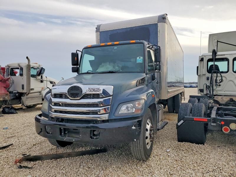 2020 Hino 258/268 BOX Truck
