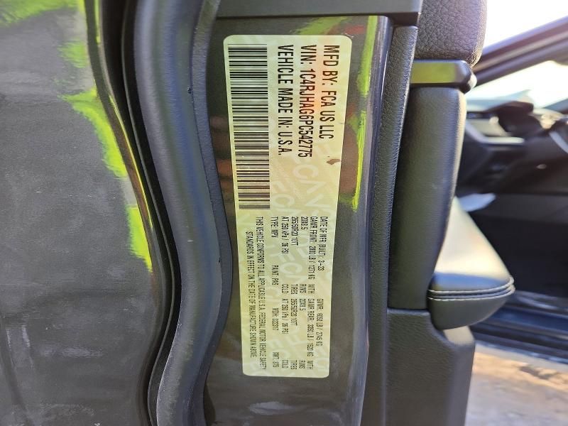 2023 Jeep Grand Cherokee Laredo