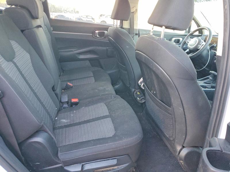 2025 KIA Sorento lx