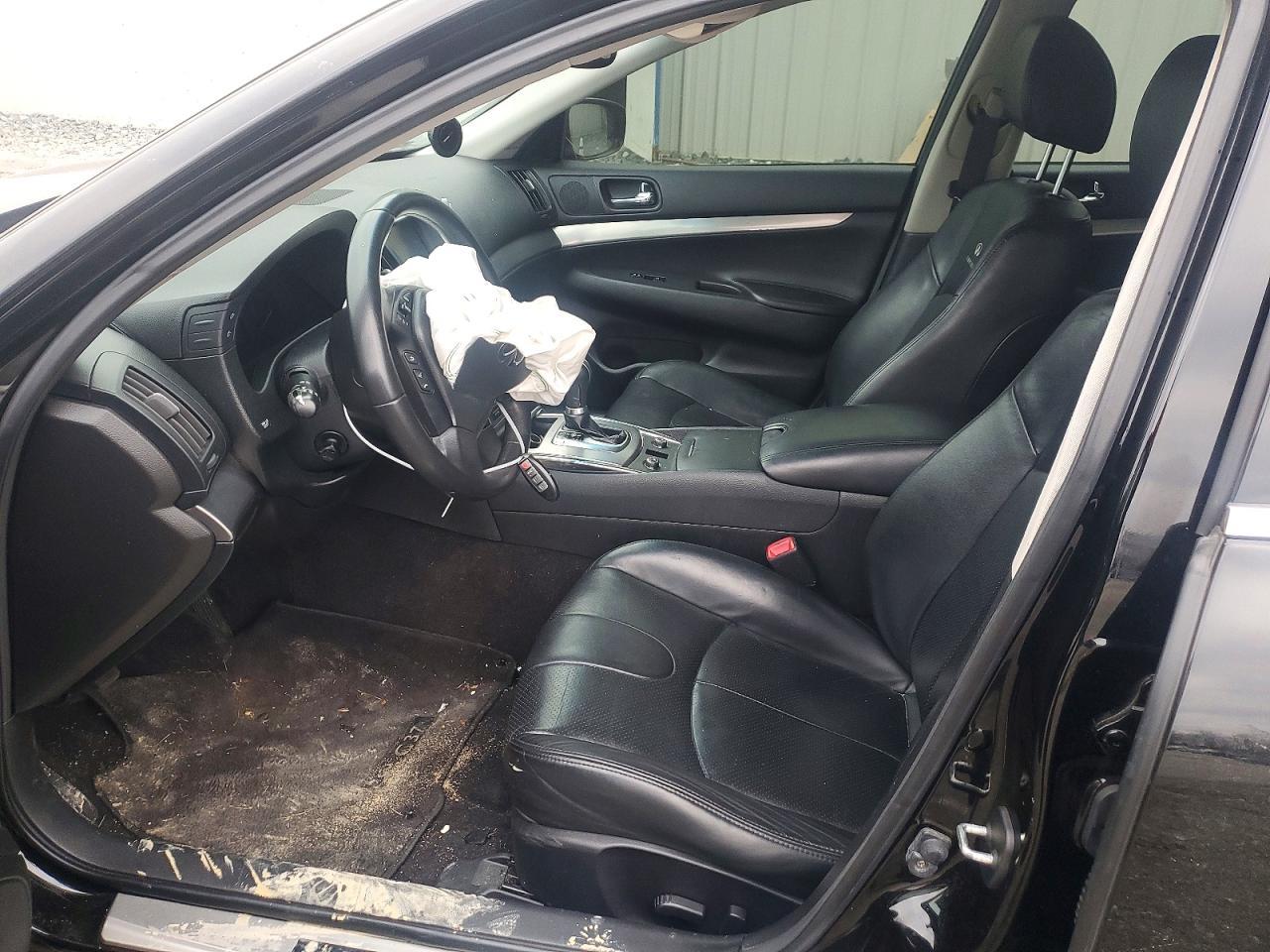 2013 Infiniti G37