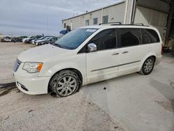 Chrysler Vehiculos salvage en venta: 2011 Chrysler Town & Country Touring l