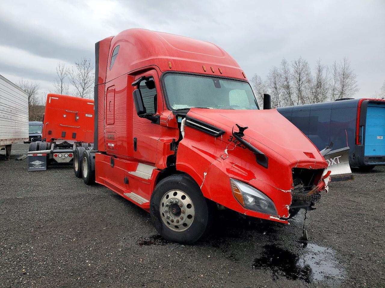 2019 Freigliner 2019 Freightliner Cascadia 126 Semi Truck