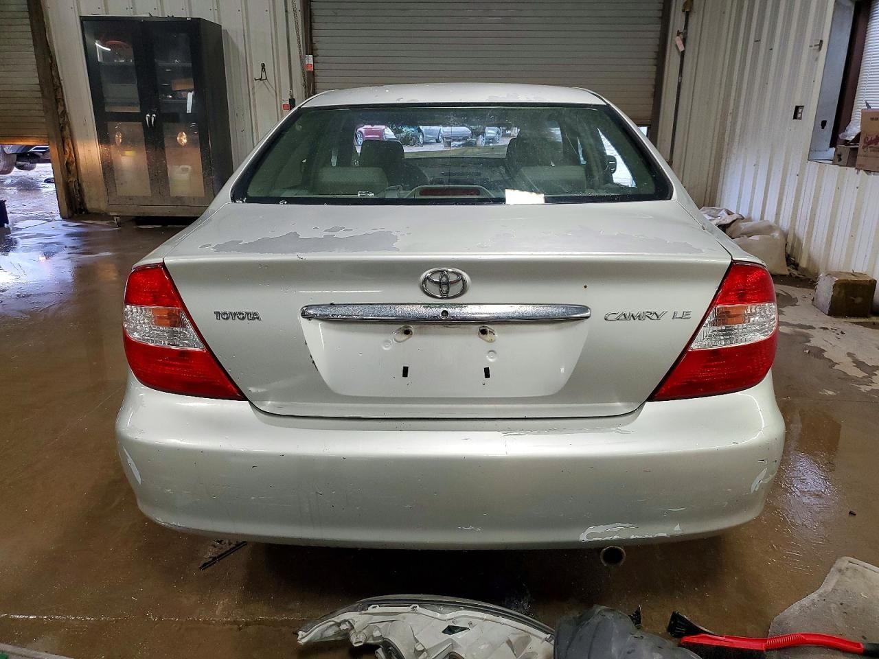 2003 Toyota Camry le