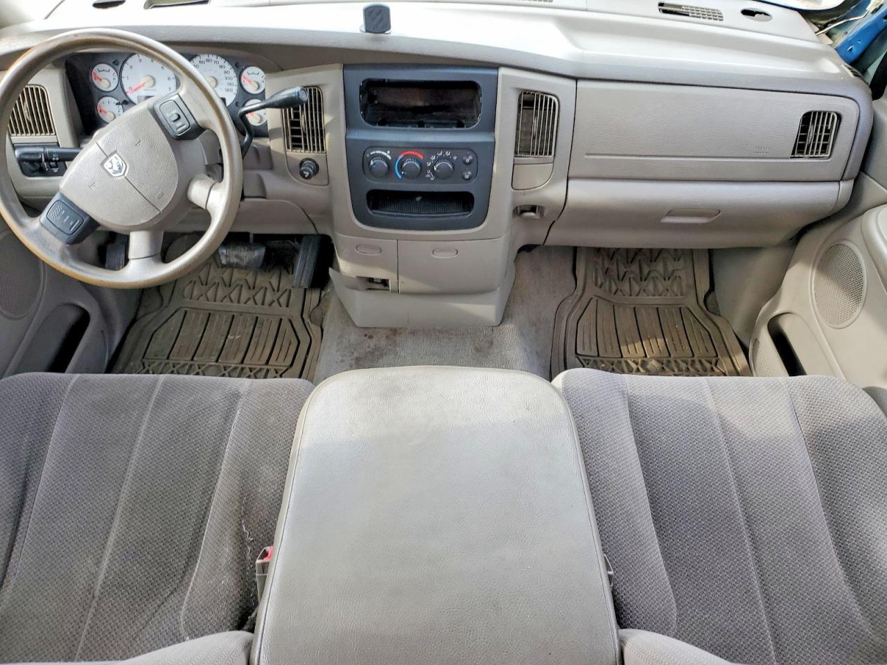 2004 Dodge RAM 1500 ST