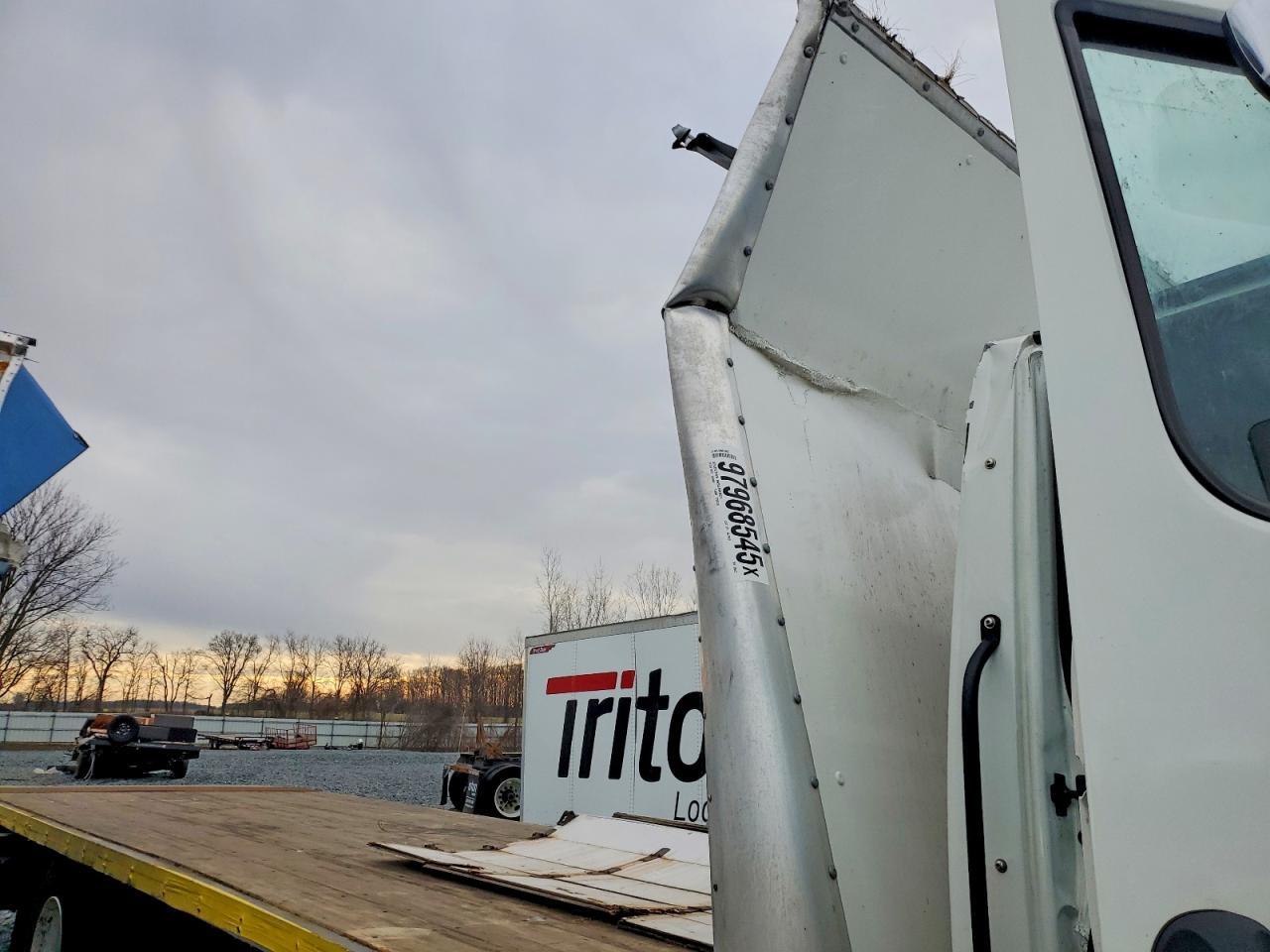 2024 International MV607 BOX Truck