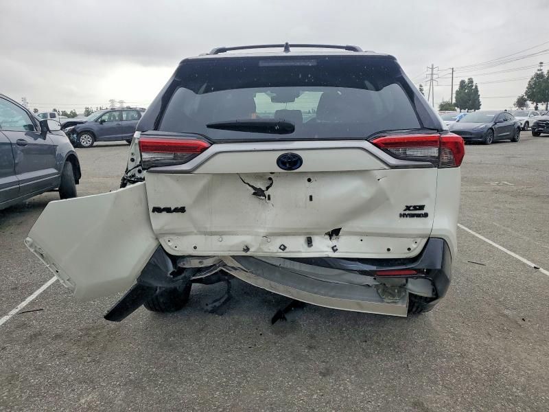 2020 Toyota Rav4 xse