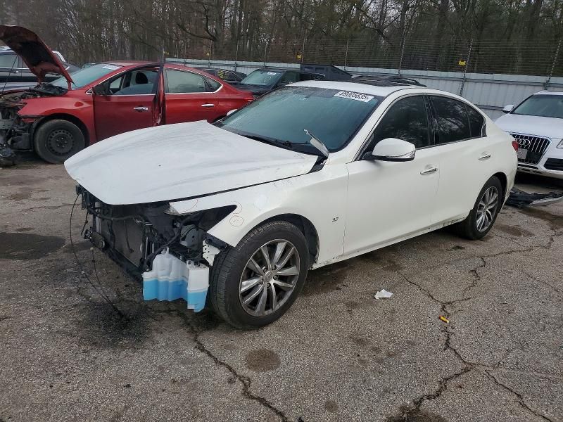 2015 Infiniti Q50 Base