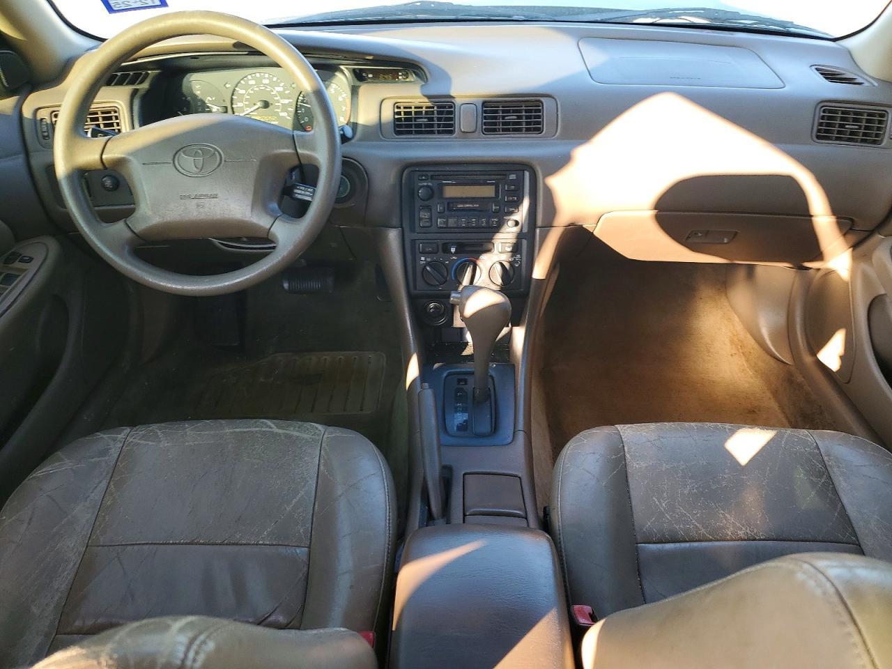1999 Toyota Camry
